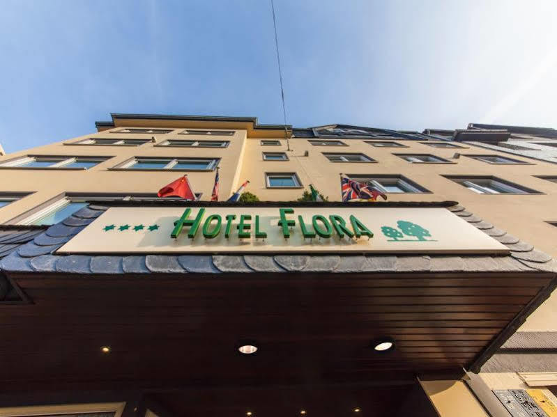 Novum Hotel Flora Düsseldorf Exterior foto